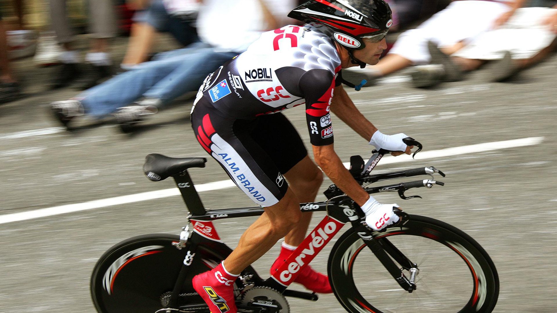 归化传奇莫德里奇一剑封喉，瑞典争冠战逆转希腊登顶