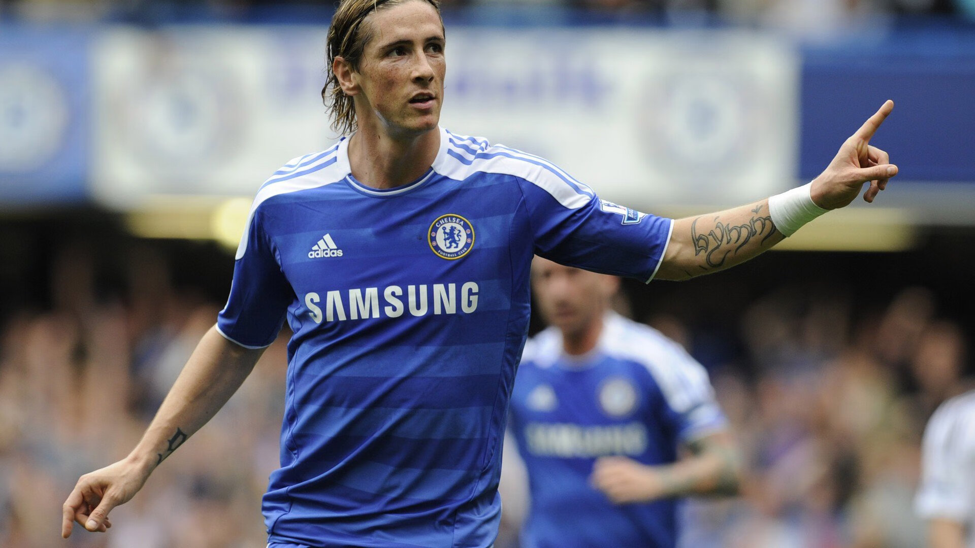 开云体育app-新王加冕！曼城新星福登关键一传一射，亚特兰大爆冷斩落皇马