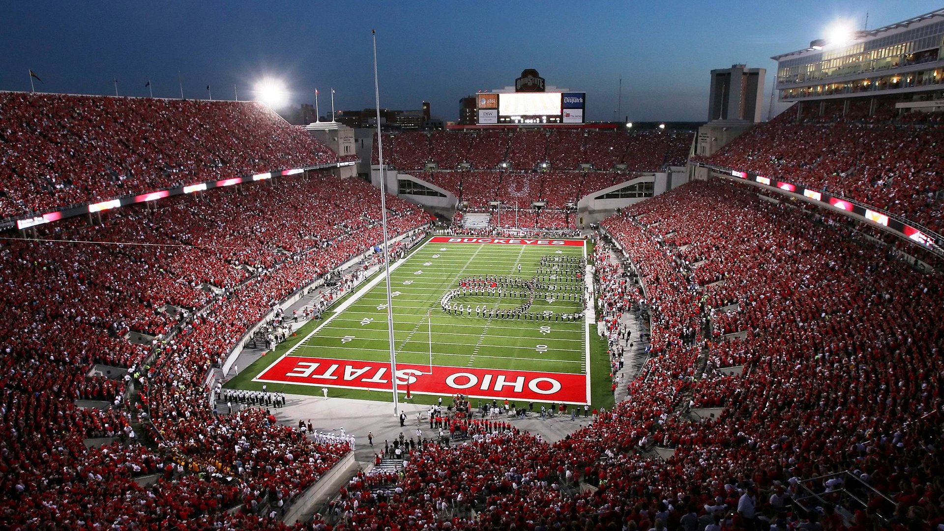 凡人之躯与神迹，克瓦拉茨赫利亚在伯纳乌加冕的生涯之夜