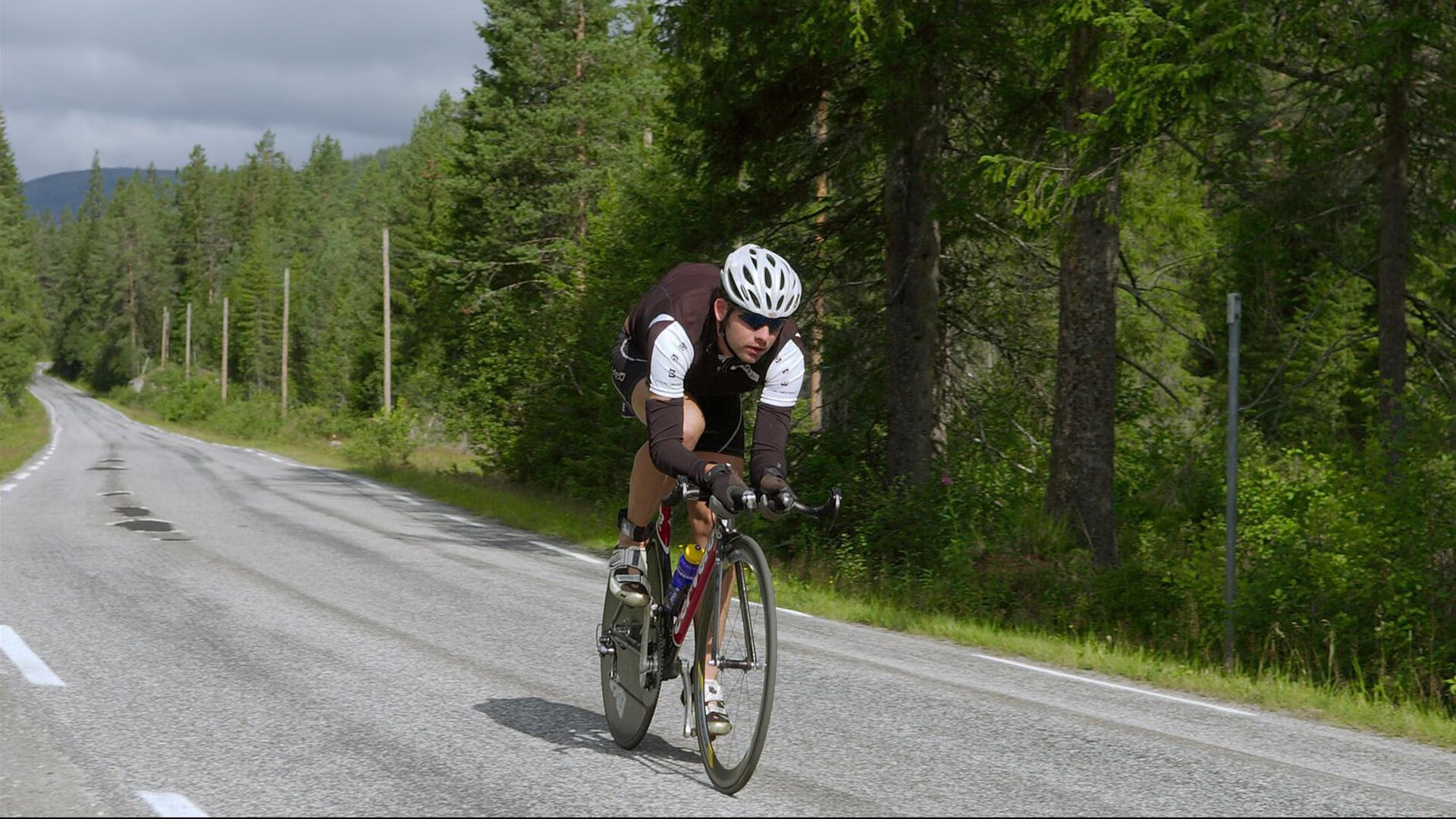 波尔球场的呼吸与等待